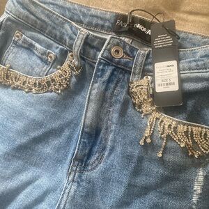 Rhinestone pocket ripped jeans